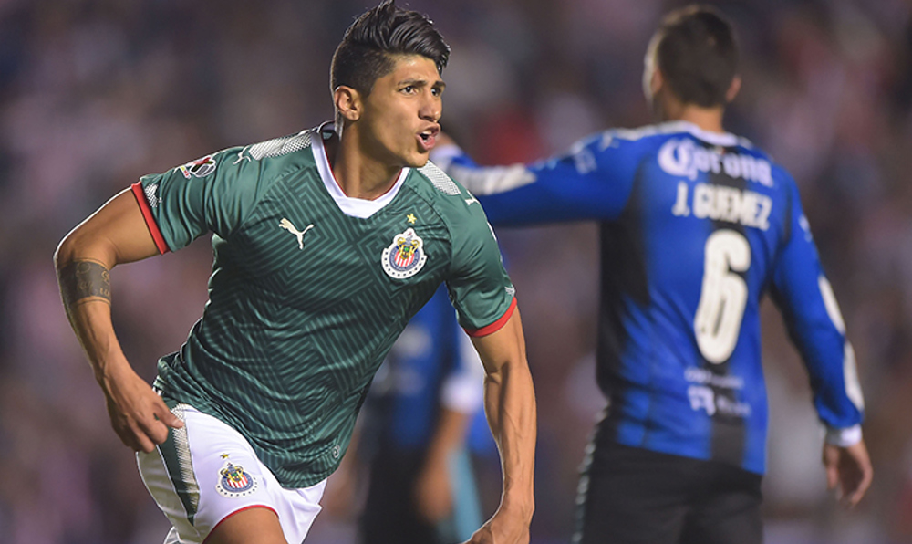 Pulido double gets Guadalajara back on goal track