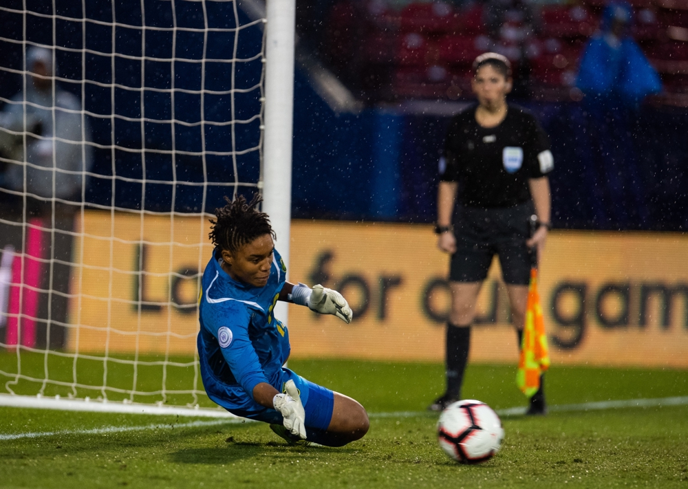 Panama v Jamaica | Save of the Game