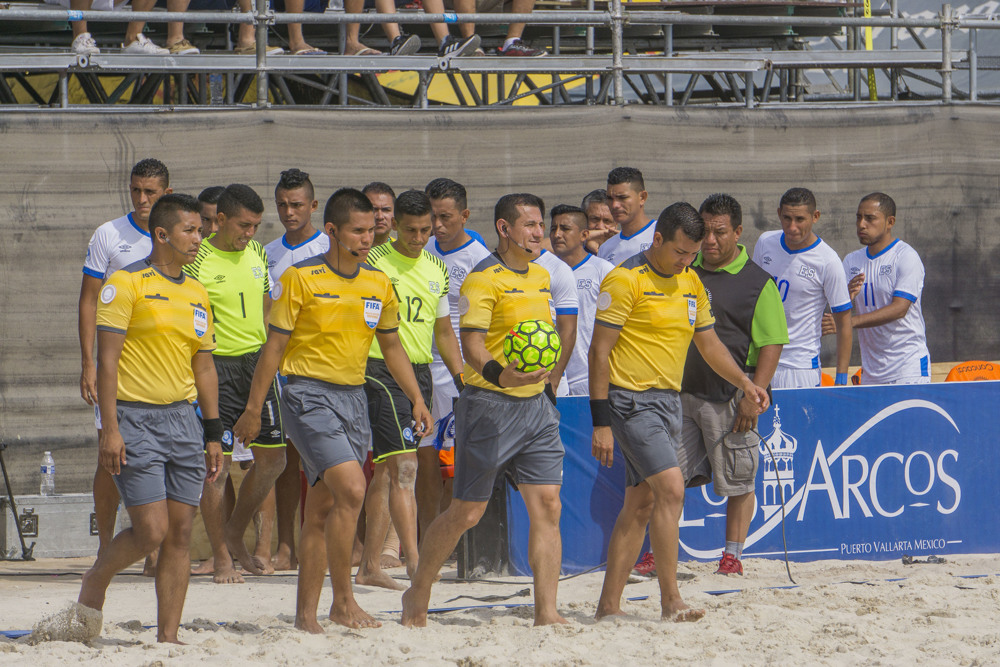 Anunciados los Árbitros para el Campeonato de Beach Soccer Concacaf 2023